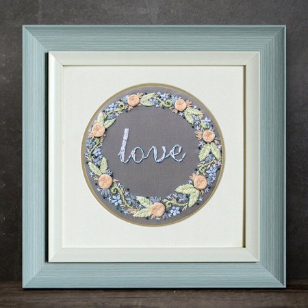 Meidong DIY Embroidery Starter Kit, Cotton Fibric with Stamped Pattern, 8 inch Embroidery Hoop, Color Threads, and Needles