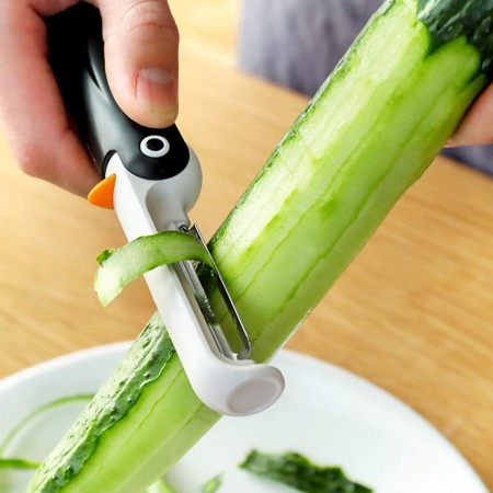 Meidong Vegetable Peeler Penguin Shape Collapsible Stainless Steel Blade Fruit Peeler Portable Kitchen Foldable Gadget Tool for Carrot Cucumber Potatoes Melon Peeling