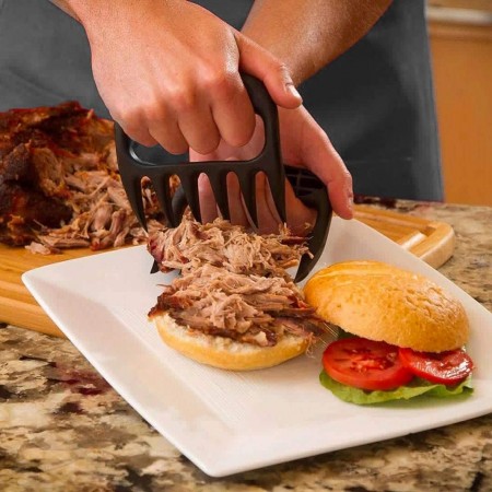 Meidong Meat Claws Shredder Bear Claws Kitchen Utensil Ergonomic Handle BPA-Free for Shredding Pork Brisket Shoulder Butt Chicken Turkey Beef Ham (Black, 1 Pair)
